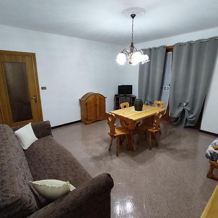 Casa Vacanza Il Corbetto Di Michela & Matteo Locana Luaran gambar