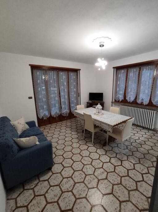 Casa Vacanza Il Corbetto Di Michela & Matteo Locana Luaran gambar
