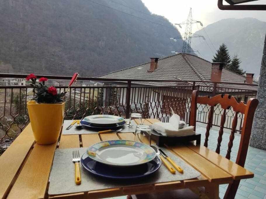Casa Vacanza Il Corbetto Di Michela & Matteo Locana Luaran gambar